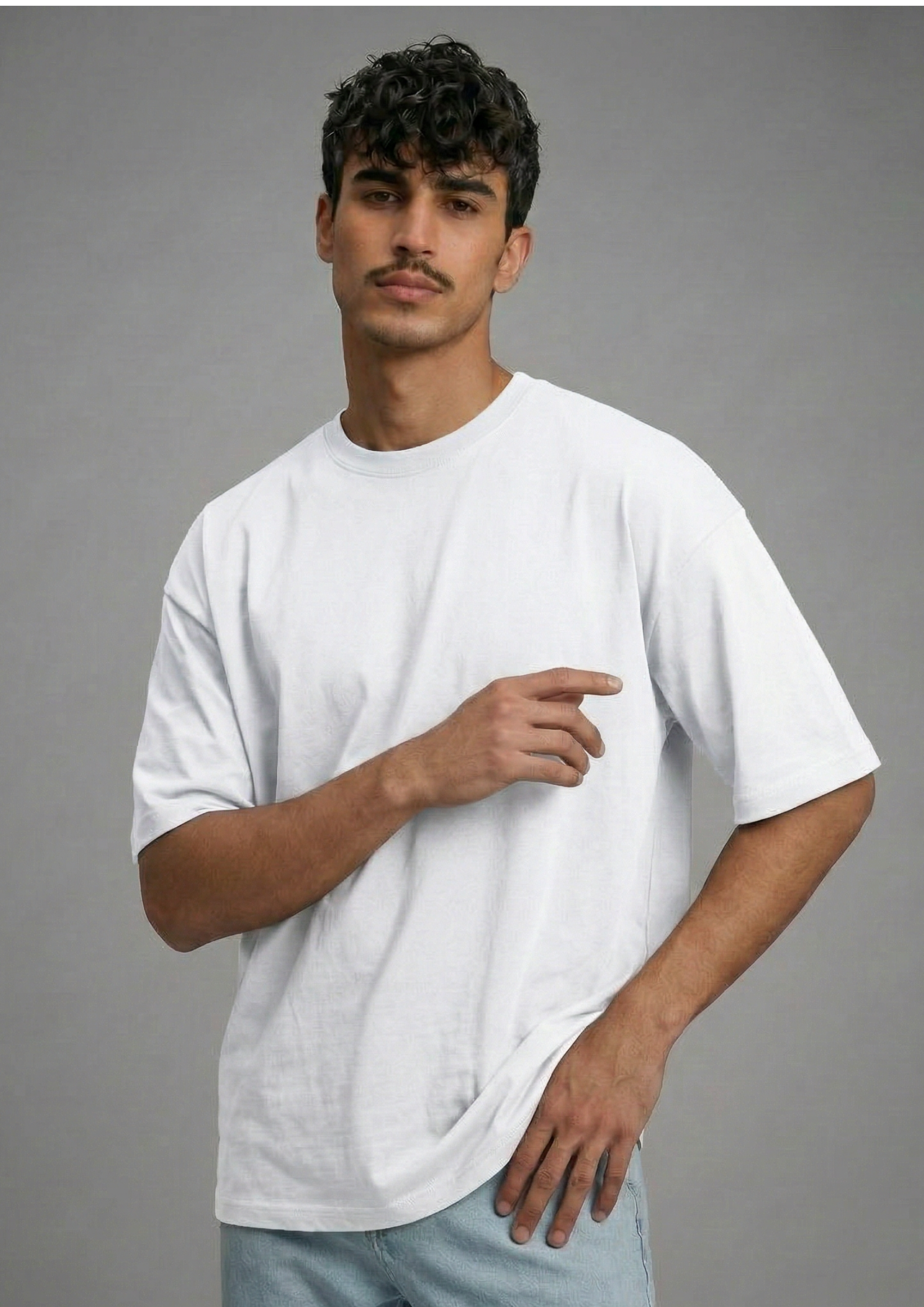 Men’s Oversized Essential T-Shirt – White